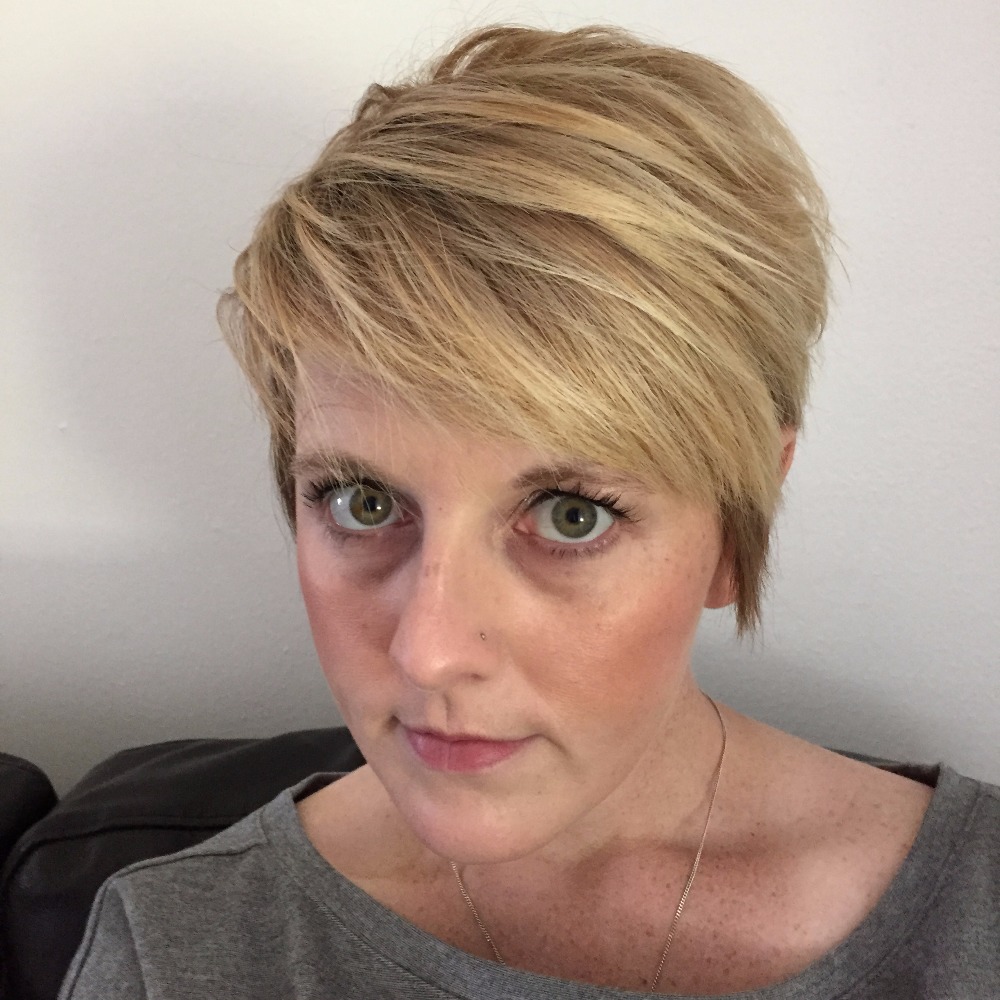 Meet your Posher, Ashley